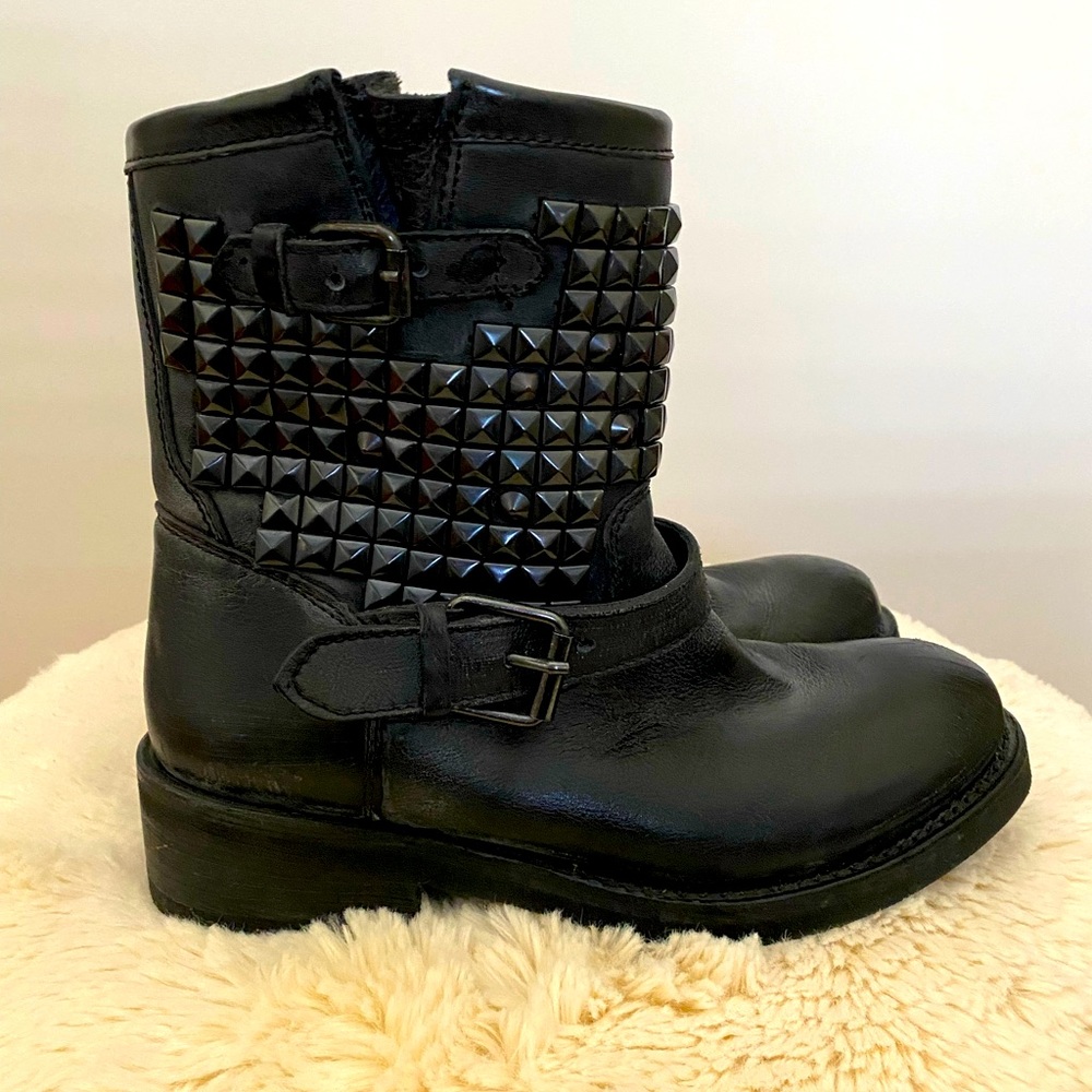 Studded Leather Ash Tennesse Boots size 9